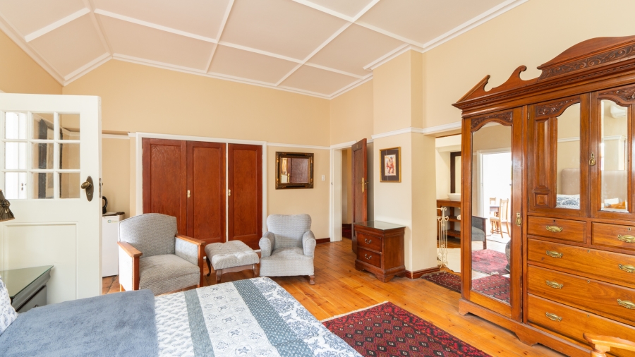 5 Bedroom Property for Sale in Worcester Western Cape